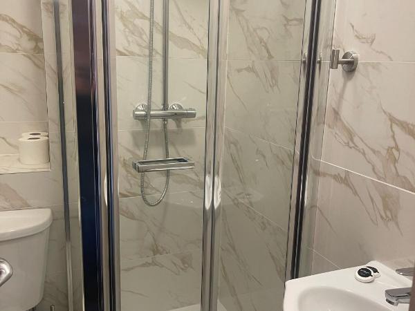 United Lodge Hotel : photo 3 de la chambre chambre triple