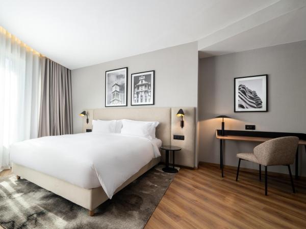 Radisson Hotel Casablanca Gauthier La Citadelle : photo 4 de la chambre suite 1 chambre - vue sur parc