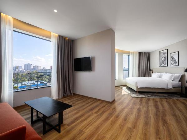 Radisson Hotel Casablanca Gauthier La Citadelle : photo 5 de la chambre suite 1 chambre - vue sur parc