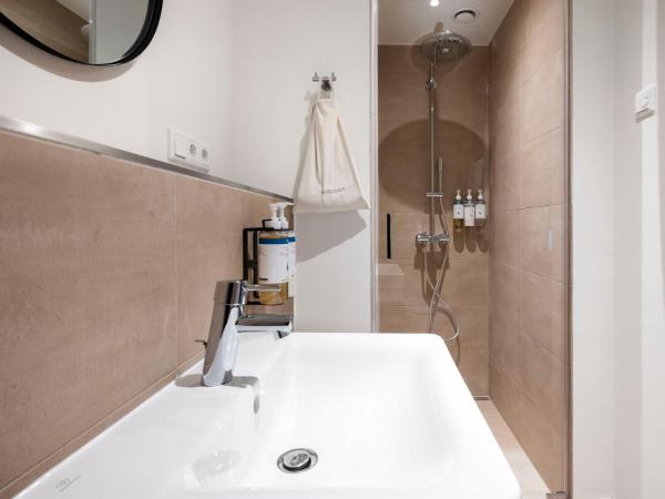 numa I Leo Apartments : photo 10 de la chambre studio