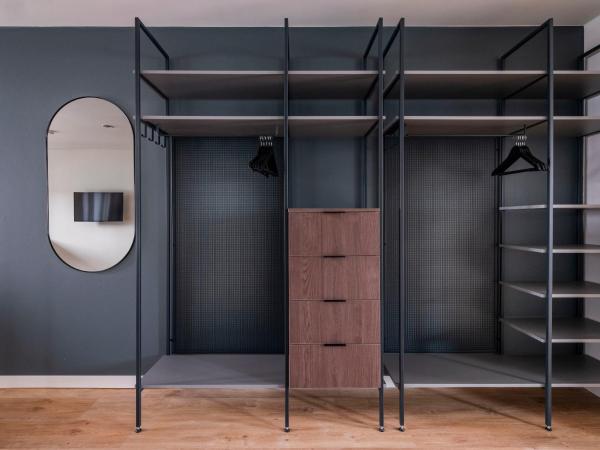 numa I Leo Apartments : photo 9 de la chambre studio familial