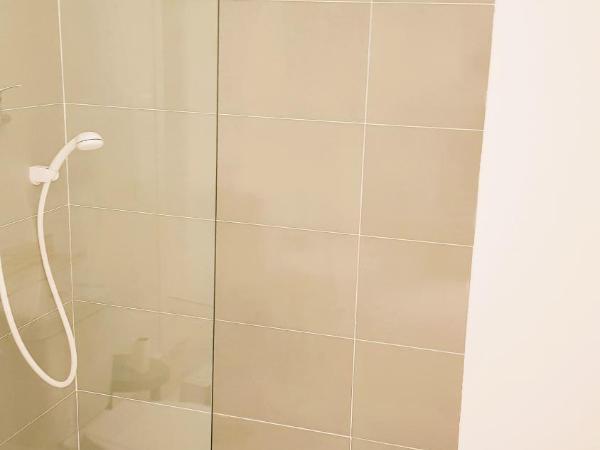 COLLECTION PORT - B&B Boutique , Alicante Center : photo 9 de la chambre chambre double deluxe avec douche