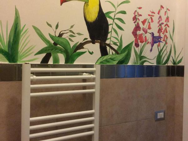 I Tre Arcangeli LT : photo 10 de la chambre chambre double ou lits jumeaux avec salle de bains privative externe