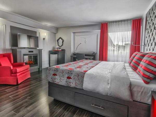 Hotel Plaza Quebec : photo 3 de la chambre chambre signature avec cheminée et 1 lit king-size - accessible aux personnes à mobilité réduite