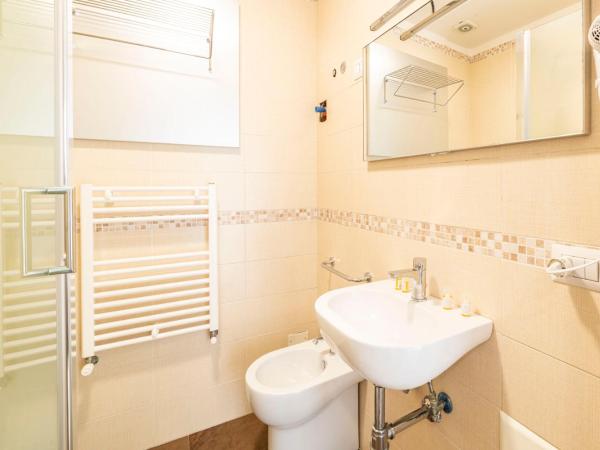 Corso 138 By DomusExtra : photo 7 de la chambre chambre deluxe