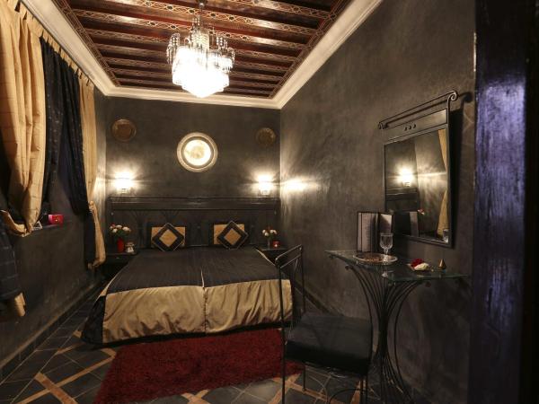 Riad Mille Et Une Nuits : photo 4 de la chambre chambre double/lits jumeaux yasmina