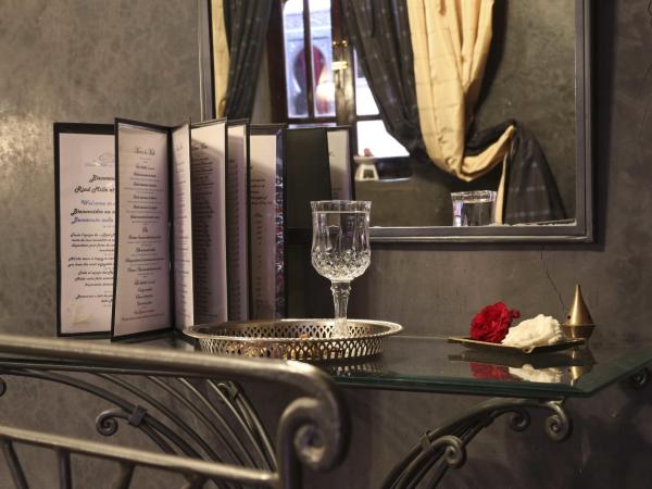 Riad Mille Et Une Nuits : photo 5 de la chambre chambre double/lits jumeaux yasmina