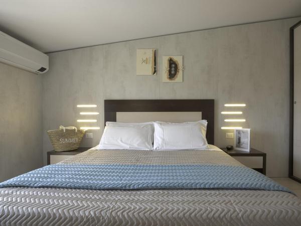 Hotel Ombretta Mare : photo 1 de la chambre chambre double supérieure