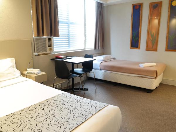Parkville Place Serviced Apartments : photo 4 de la chambre chambre triple standard