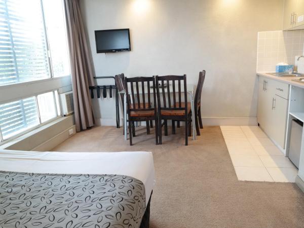 Parkville Place Serviced Apartments : photo 4 de la chambre suite familiale