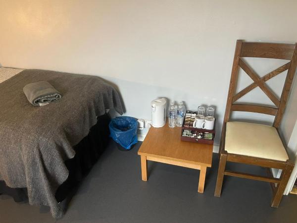 The Fox : photo 7 de la chambre chambre lits jumeaux standard avec salle de bains commune