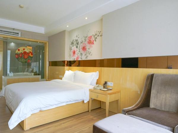 Paco Hotel Ouzhuang Metro Guangzhou-Free shuttle to Canton fair : photo 5 de la chambre chambre lit king-size deluxe