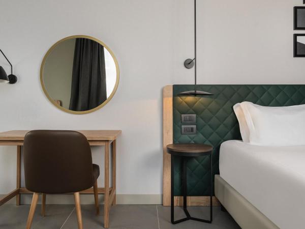 Hilton Garden Inn Bologna North : photo 5 de la chambre chambre lit king-size