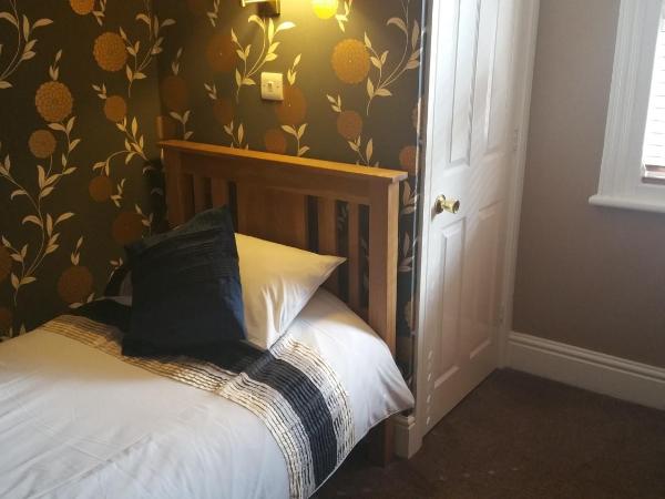 Brentwood Guest House : photo 1 de la chambre single room with private bathroom - second floor - room 4