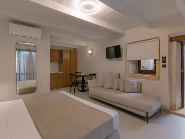 Casa Dei Delfini : photo 1 de la chambre studio supérieur - rez-de-chaussée