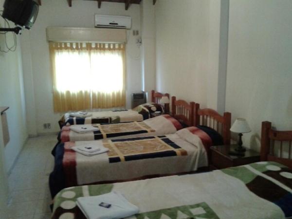 Hotel Colonial : photo 3 de la chambre chambre quadruple standard