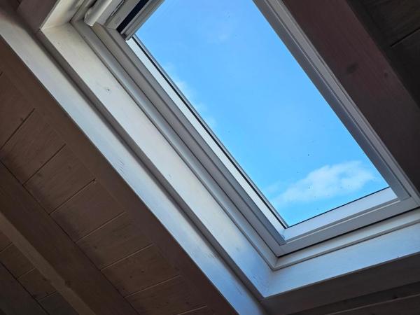 SurfSoul Guesthouse - Bed and Breakfast : photo 1 de la chambre chambre double avec salle de bains privative