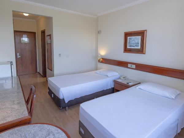 Lizon Curitiba Hotel : photo 2 de la chambre chambre lits jumeaux Économique