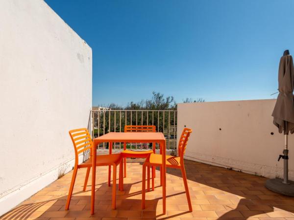 Belambra Clubs Résidence Gruissan - Les Ayguades : photo 4 de la chambre studio avec terrasse