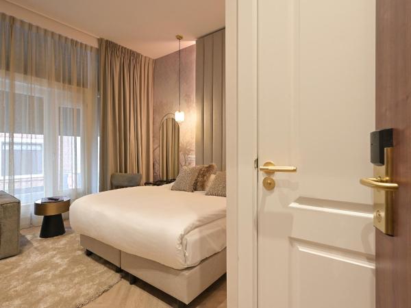 Novallure Downtown - Short Stay Apartments : photo 4 de la chambre studio lit king-size