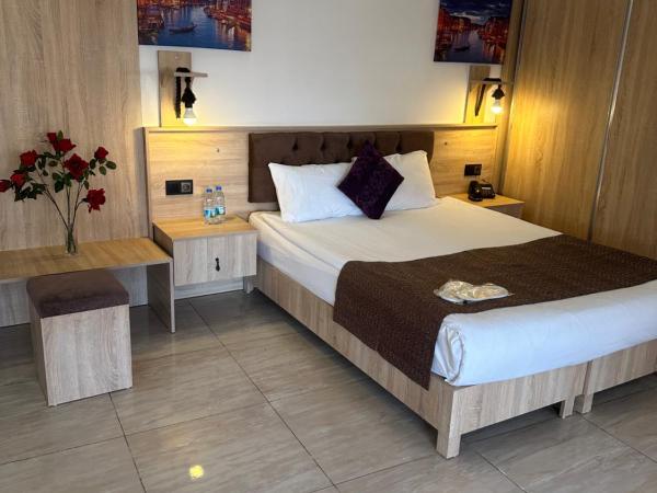 Beyondiest HOTEL : photo 6 de la chambre chambre familiale - vue sur mer