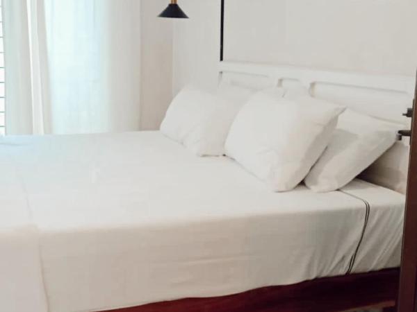 Hotel Boutique KAA : photo 5 de la chambre chambre lit king-size - vue sur piscine