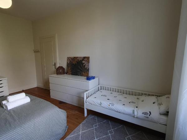 Demeure d'exception sur Angers : photo 1 de la chambre maison de vacances