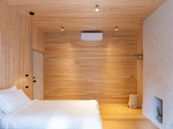 In The Brick Spa And Hotel : photo 6 de la chambre chambre familiale avec salle de bains privative