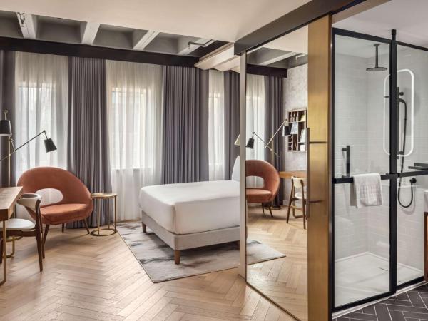 Canopy by Hilton London City : photo 10 de la chambre chambre lit queen-size