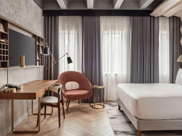 Canopy by Hilton London City : photo 6 de la chambre chambre lit queen-size