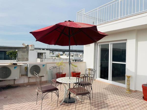 Palm 34 : photo 3 de la chambre studio avec terrasse