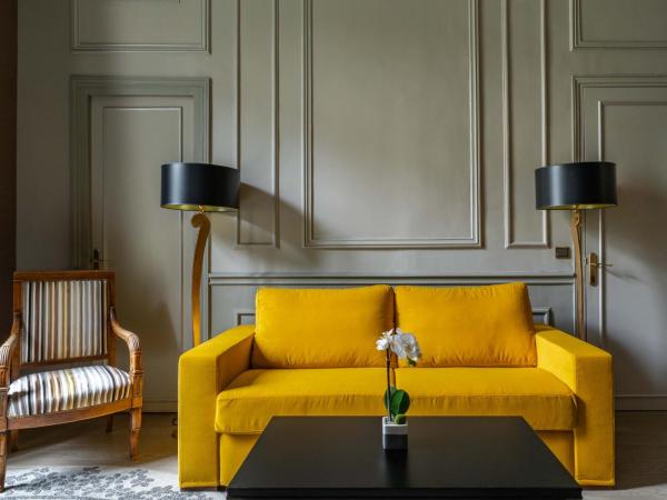 Hôtel Regent's Garden - Astotel : photo 4 de la chambre appartement - vue sur jardin