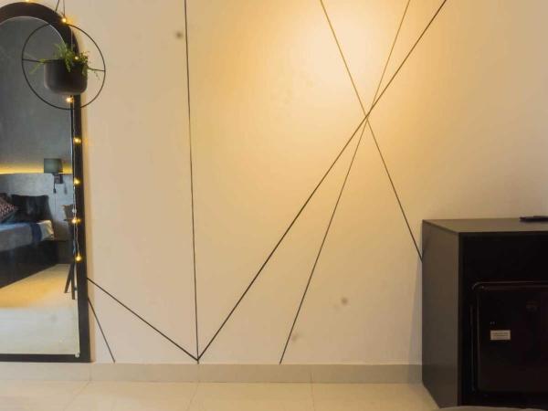 Collection O Local Square | Whitefield : photo 9 de la chambre chambre double standard