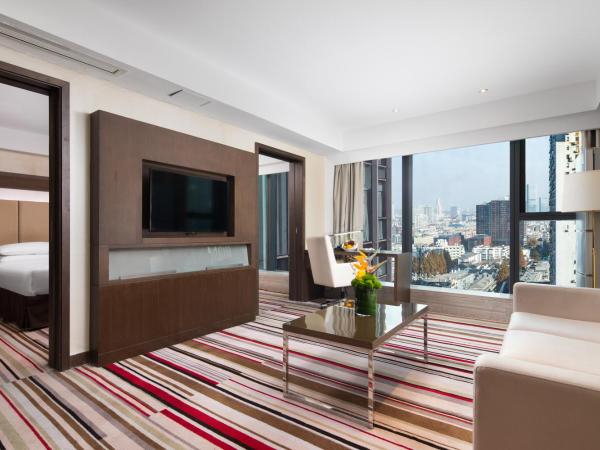 Novotel Nanjing Central : photo 1 de la chambre suite - vue sur ville
