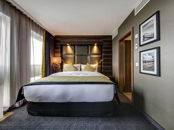 Best Western Premier Hotel Beaulac : photo 4 de la chambre suite avec vue sur lac