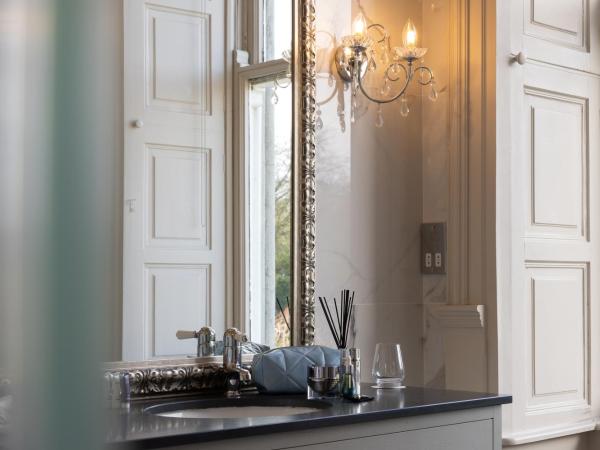 Faithlegg Hotel : photo 3 de la chambre chambre supérieure avec lit à baldaquin