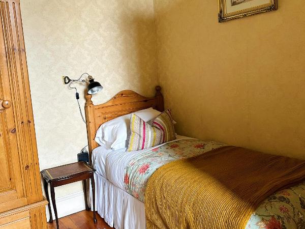 Rosehall Hotel : photo 4 de la chambre chambre lits jumeaux