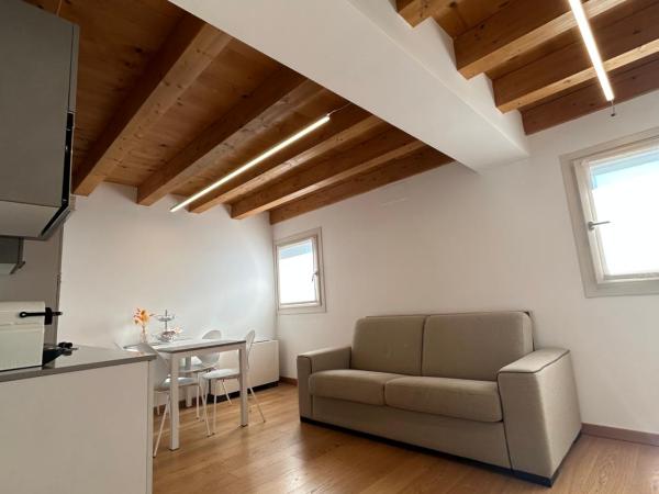 Residenza Della Samaritana : photo 4 de la chambre appartement deluxe avec balcon