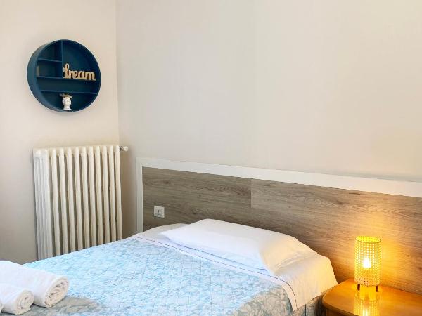 EASYROOMS ONE : photo 3 de la chambre chambre simple avec salle de bains privative
