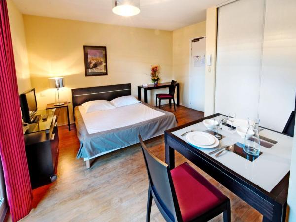 Odalys City Antibes Olympe : photo 2 de la chambre studio standard (2 adultes)