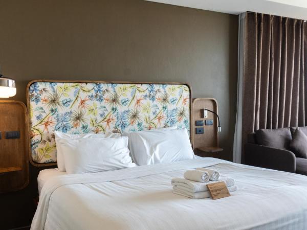 Seamira House Huahin - SHA : photo 3 de la chambre suite studio