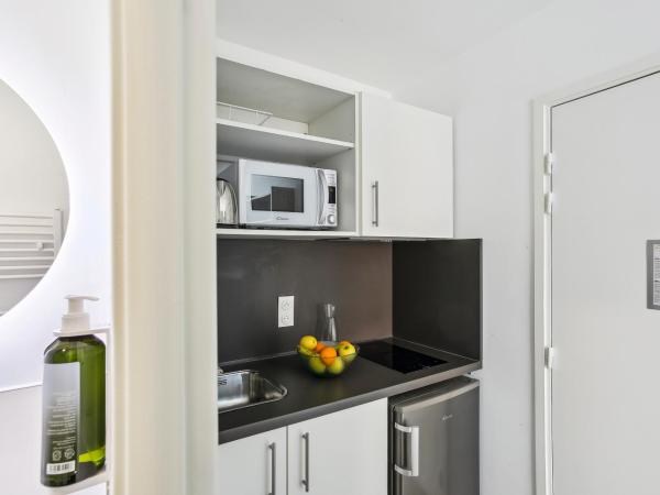 All Suites Appart Hôtel Dunkerque : photo 5 de la chambre studio avec lit simple