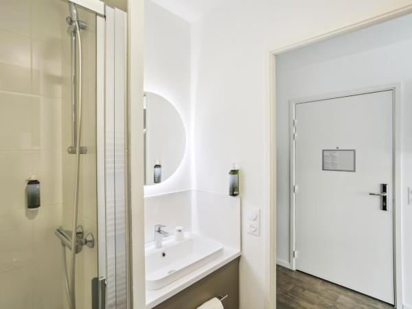 All Suites Appart Hôtel Dunkerque : photo 2 de la chambre studio avec lit simple