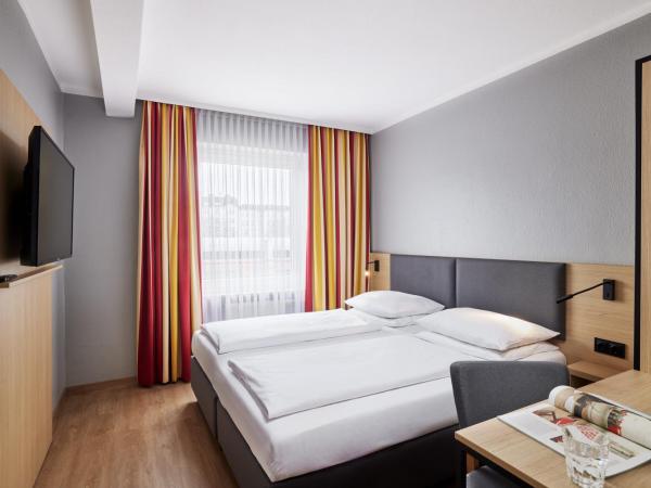 Hotel Central Hamburg : photo 1 de la chambre chambre double standard
