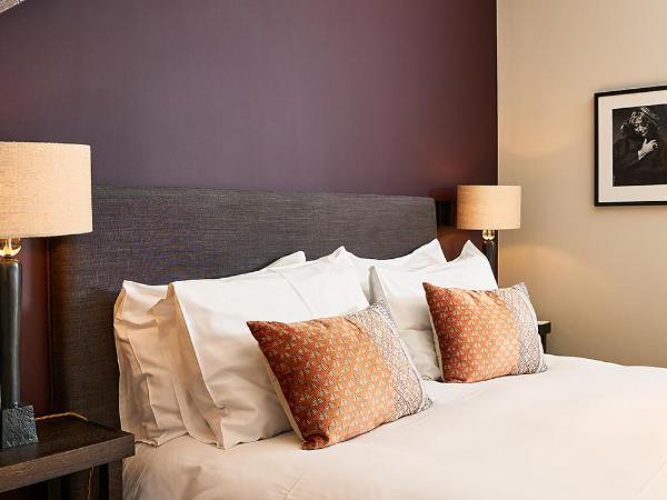 Hotel FRANQ : photo 5 de la chambre chambre deluxe