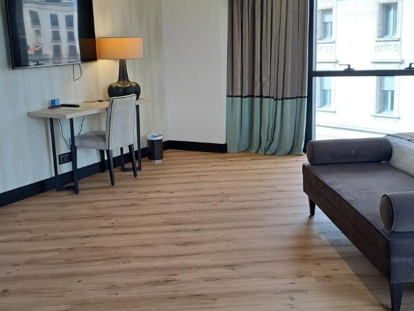 Hotel Bahía : photo 8 de la chambre suite junior (2 adultes + 1 enfant)