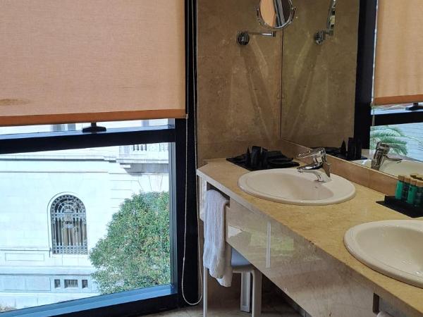 Hotel Bahía : photo 1 de la chambre suite junior (2 adultes + 1 enfant)