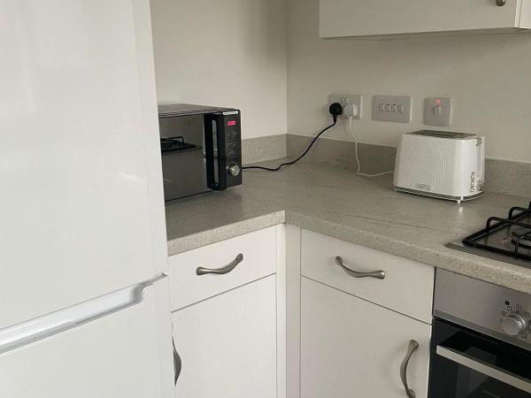 Village House Cardiff - Close to A48 and M4 : photo 2 de la chambre maison 2 chambres