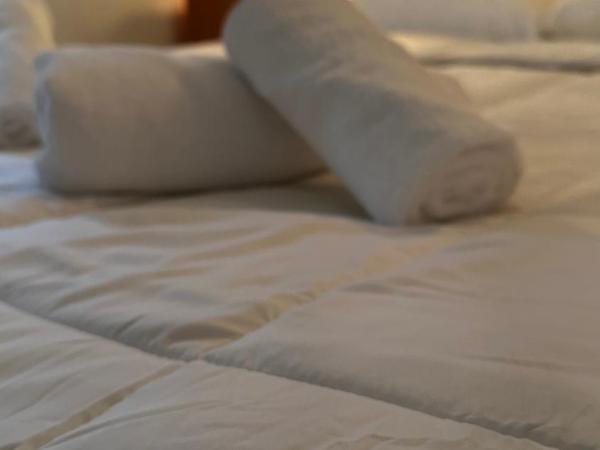 Pink Mango : photo 5 de la chambre chambre double standard avec salle de bains commune