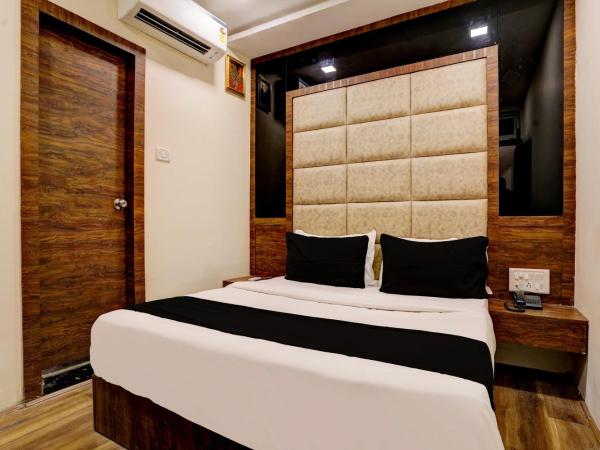 Hotel O Flagship Hotel Ashirwad Inn : photo 3 de la chambre chambre triple classique